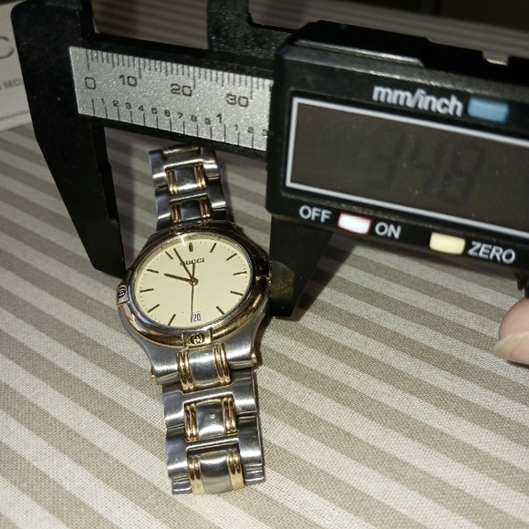 Vintage GUCCI Mens Stainless Wrist Watch in Original Box with Purchace Receipt - Picture 14 of 16